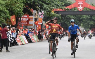 Pham Le Xuan Loc stellt Rekord beim Radrennen „Nach Dien Bien Phu fahren - 2024” auf