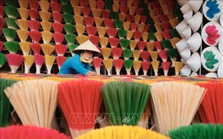 Das Dorf zur Herstellung von Räucherstäbchen Thuy Xuan – ein beliebtes Besuchsziel in Hue