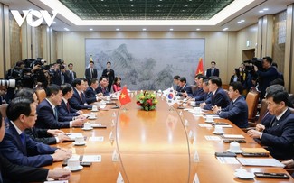 Premierminister Pham Minh Chinh trifft Südkoreas Parlamentspräsident Woo Won-shik