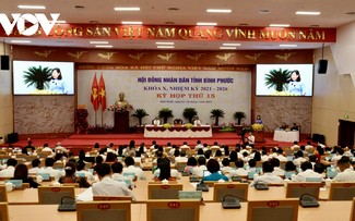 Parlamentspräsident Tran Thanh Man nimmt an Sitzung des Volksrates in Binh Phuoc teil