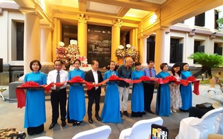 Painting masterpieces from Netherlands come to Hanoi