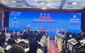 Eröffnung des Programms zur Verbindung der Stärke Vietnams im Tourismus