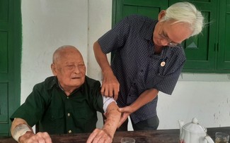 Huynh Van Guong, un veterano de guerra que dedica su vida a la carrera revolucionaria