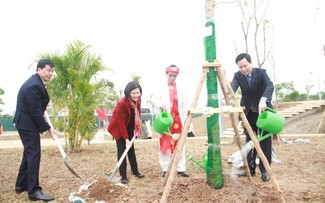 Localidades vietnamitas lanzan festival de plantación de árboles