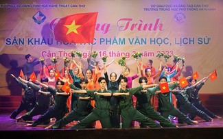 Cân Tho: Quand des œuvres littéraires et historiques sont adaptées au théâtre