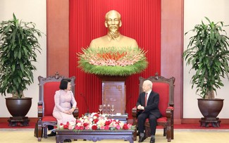 Nguyên Phu Trong reçoit la présidente de l’Assemblée nationale cambodgienne