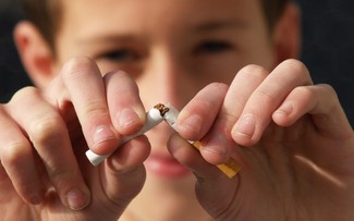 OMS: l'industrie du tabac cible une nouvelle génération