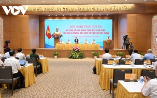 Pham Minh Chinh plaide pour des mesures plus appropriées pour stimuler la production et la commercialisation de matériaux de construction