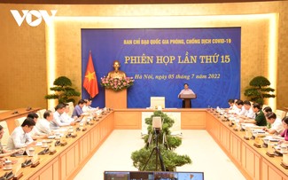 Thủ tướng Phạm Minh Chính chủ trì phiên họp thứ 15 Ban Chỉ đạo quốc gia phòng, chống dịch COVID-19