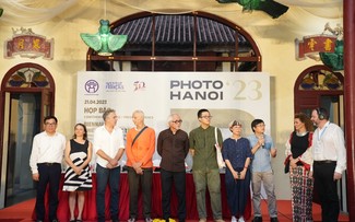 Nghệ sỹ thị giác – giám tuyển Nguyễn Thế Sơn: Việt Nam chưa có nhiếp ảnh nghệ thuật 