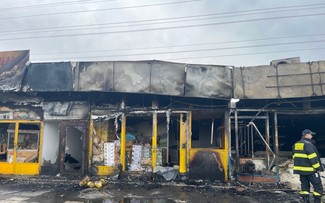 Hỏa hoạn thiêu rụi một số gian hàng tại Trung tâm thương mại SAPA, Cộng hòa Séc
