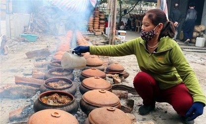 ハナム省ニャンハウ村の煮魚とは