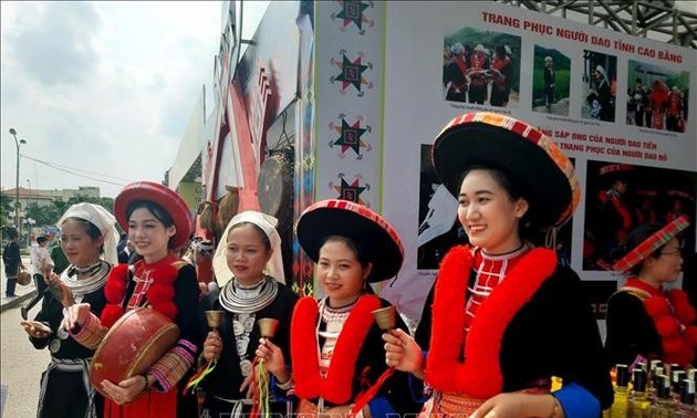Memuliakan Nilai-Nilai Budaya Tradisional yang Baik dari Etnis Minoritas Dao