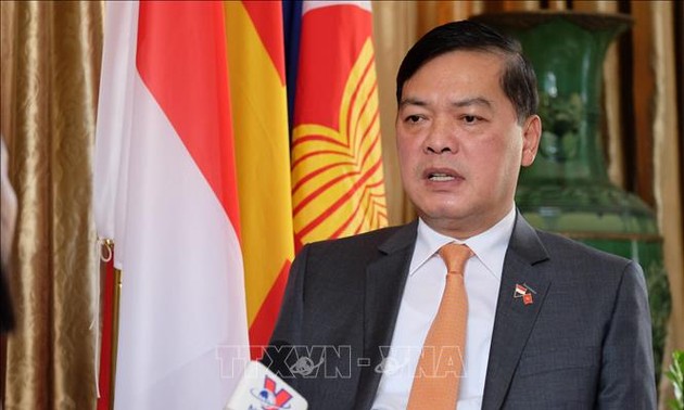 Menciptakan Impuls Baru bagi Hubungan antara Vietnam dengan Singapura dan Brunei Darussalam