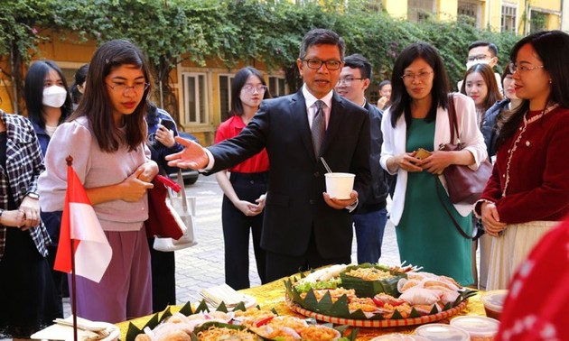 Hari Kebudayaan Indonesia di Hanoi dan Kuiz 2023 untuk Pendengar