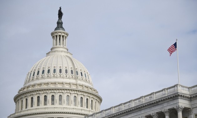 Senat AS Mengesahkan RUU untuk Mencegah Risiko Penutupan Pemerintah