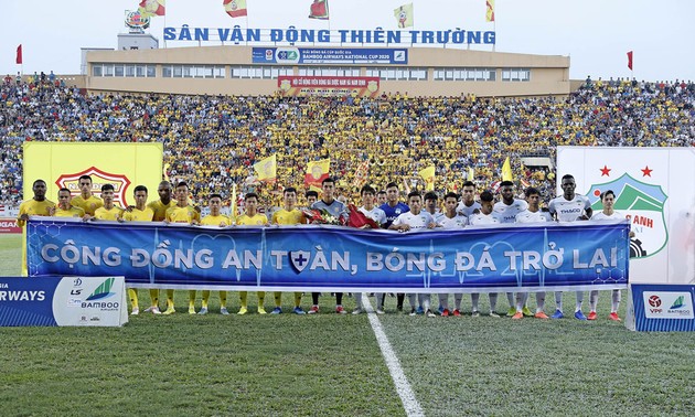 Media Asia terkesan terhadap kembalinya sepak bola Vietnam 