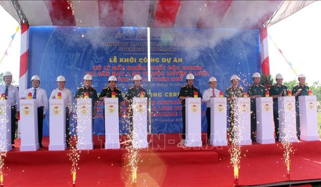 Proyek penanganan tanah terpolusi dioxin di bandara A So (Provinsi Thua Thien-Hue) mulai dibangun