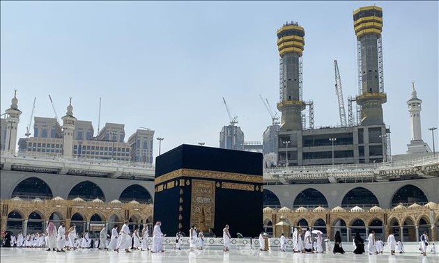 Arab Saudi mengadakan kembali ibadah Umrah di Mekkah setelah 6 bulan 