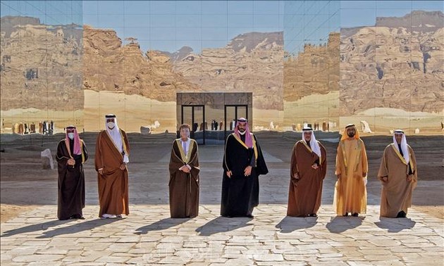 Arab Saudi dan Para Sekutu Arab Memulihkan Sepenuhnya Hubungan dengan Qatar 