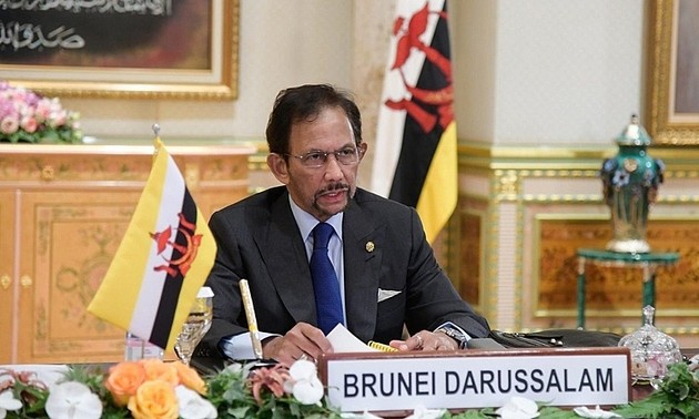 Brunei Darussalam Resmi Menerima Penyerahan Jabatan sebagai Ketua ASEAN 2021