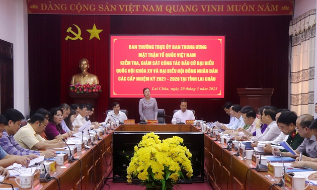 Pengurus Besar Front Tanah Air Vietnam Periksa Pemilihan Anggota MN di Provinsi Lai Chau