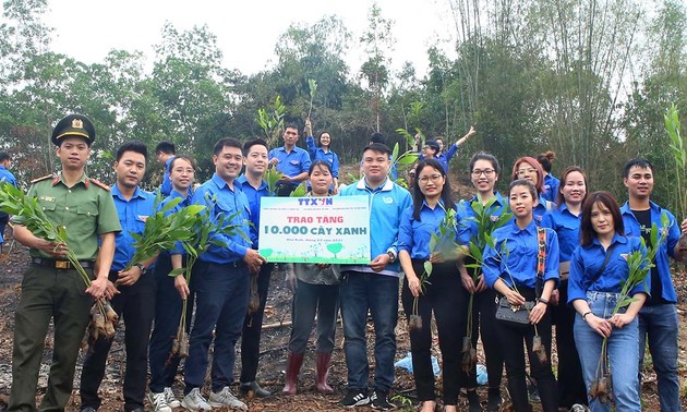 UNDP Umumkan Laporan Khusus “Pemuda Vietnam Beraksi demi Iklim”