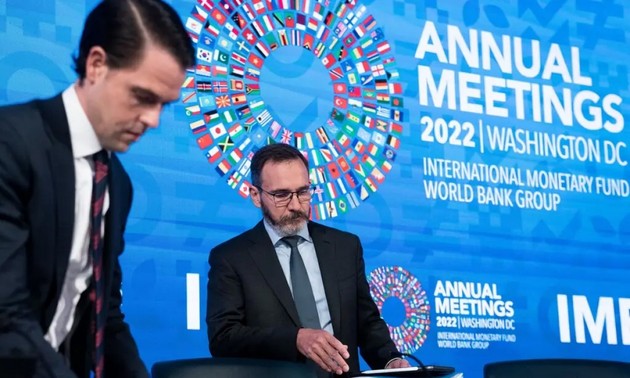 IMF Turunkan Prakiraan Pertumbuhan Ekonomi Global 2023