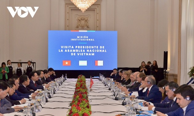 Perluas Kerja Sama antara Vietnam dengan Tiga Provinsi Segi Tiga Ekonomi Argentina Tengah 