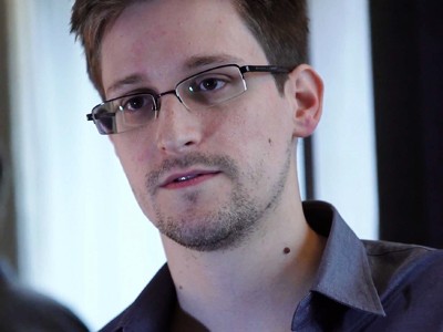 Estados Unidos quiere extraditar a Edward Snowden, que pide asilo en Ecuador