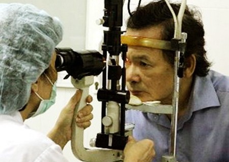 Vietnam pone en práctica plan nacional contra la ceguera