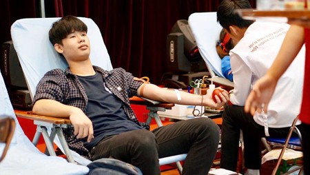 Vietnam promueve movimiento de donación de sangre en vísperas del Año Nuevo Lunar 2017