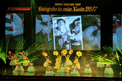 Celebran velada en honor del Partido Comunista en vísperas de la Primavera 2017