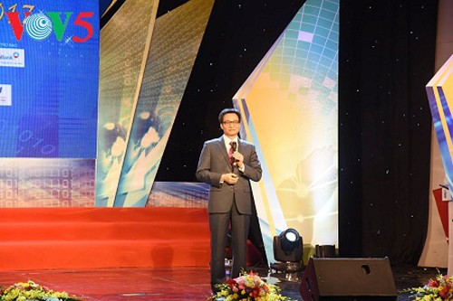 Honran 64 productos cibernéticos ganadores del premio Sao Khue 2017