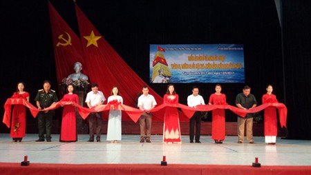 Vietnam muestra pruebas de su soberanía sobre Hoang Sa y Truong Sa