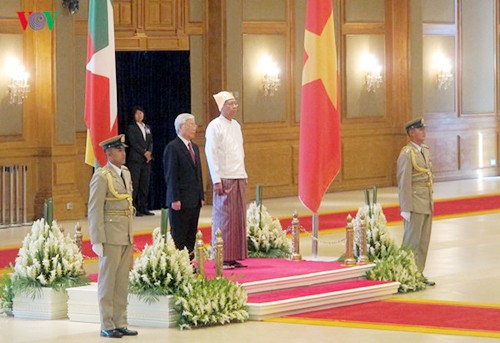 Máximo líder político de Vietnam termina su periplo por Indonesia y Myanmar