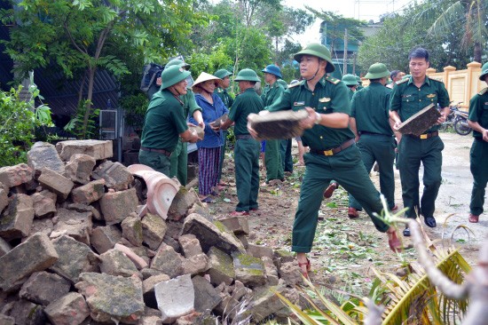 Localidades centrales de Vietnam superan consecuencias del huracán Doksuri