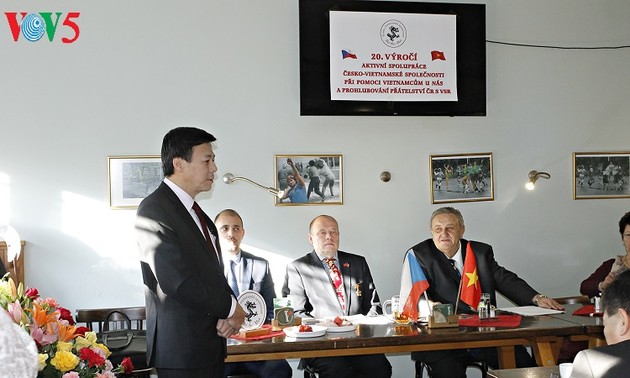 La Asociación República Checa-Vietnam celebra 20 años de su operación