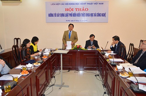 Vietnam somete la divulgación informativa y científico-tecnológica a análisis en el Parlamento