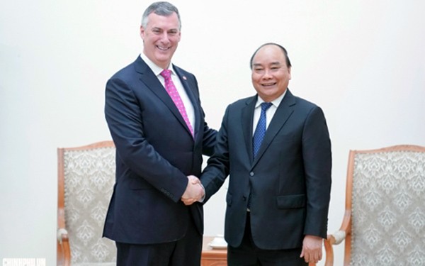 Vietnam fortalece cooperación con corporaciones líderes del mundo