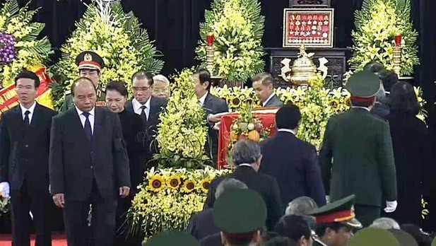 Vietnam realiza ceremonia fúnebre en honor del expresidente Le Duc Anh