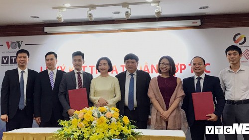 Voz de Vietnam contribuye al movimiento de emprendimiento empresarial nacional