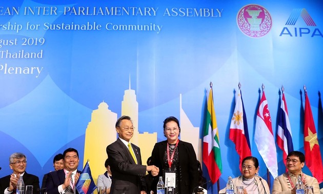 Traspasan a Vietnam presidencia de la próxima reunión de AIPA en 2020
