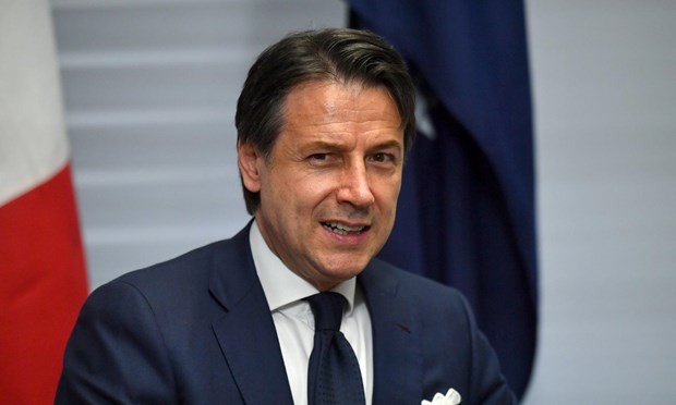 Nuevo Gobierno de Italia presta juramento al cargo
