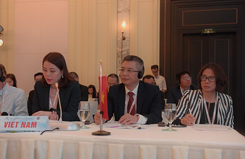 Vietnam aporta nuevas iniciativas al foro de aduanas del diálogo Asia-Europa