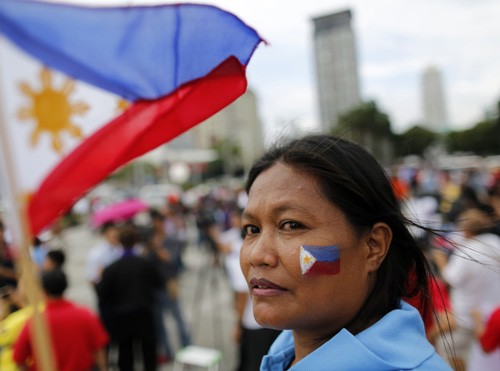Filipinas insta a China a respetar el dictamen de Corte Permanente de Arbitraje sobre el Mar Oriental