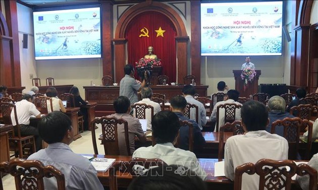 Modernizan industria pesquera en Vietnam