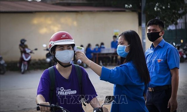 Reconocidos aportes de asociación estudiantil a temporada de exámenes de 2020 en Vietnam