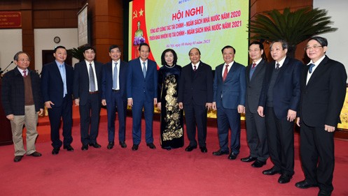 El sector financiero de Vietnam revisa un año de operación