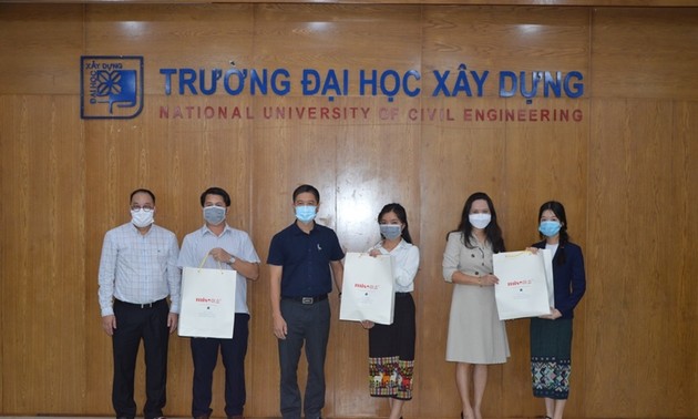 Vietnam aúna esfuerzos para apoyar a estudiantes extranjeros afectados por el covid-19